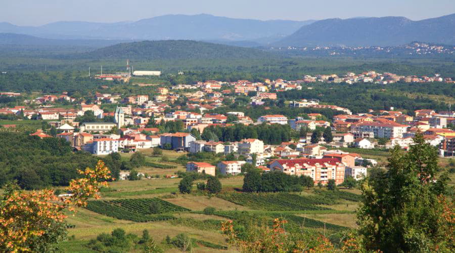 Onze autoverhuurservices bieden een gevarieerde selectie van voertuigen in Medjugorje.